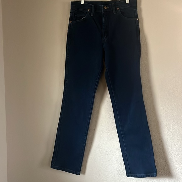 Wrangle cow boy cut jeans NWT size 32x32 - Picture 4 of 4